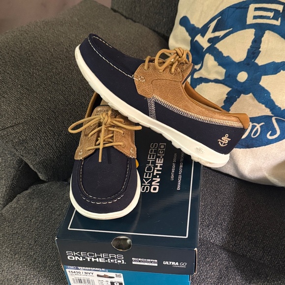 Skechers Air Cooled GOGA MAT Boat Shoes For Women - Picture 2 of 7